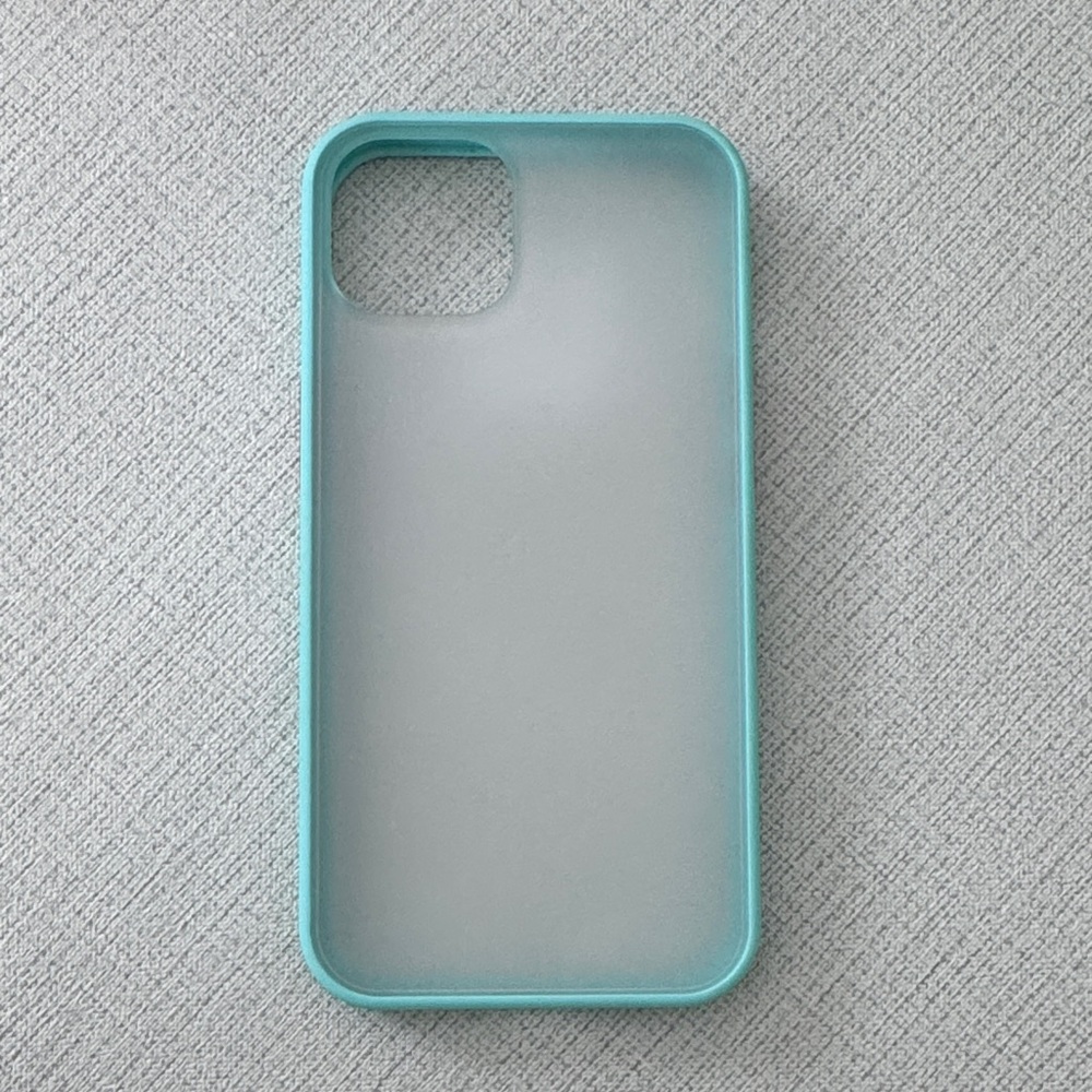 Unbranded IPhone 13 case